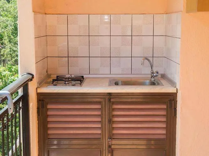 Stefania Σκάλα Ποταμιάς